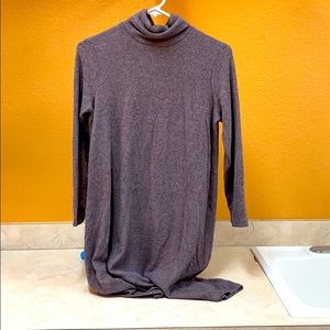 AE cute sweater like dress